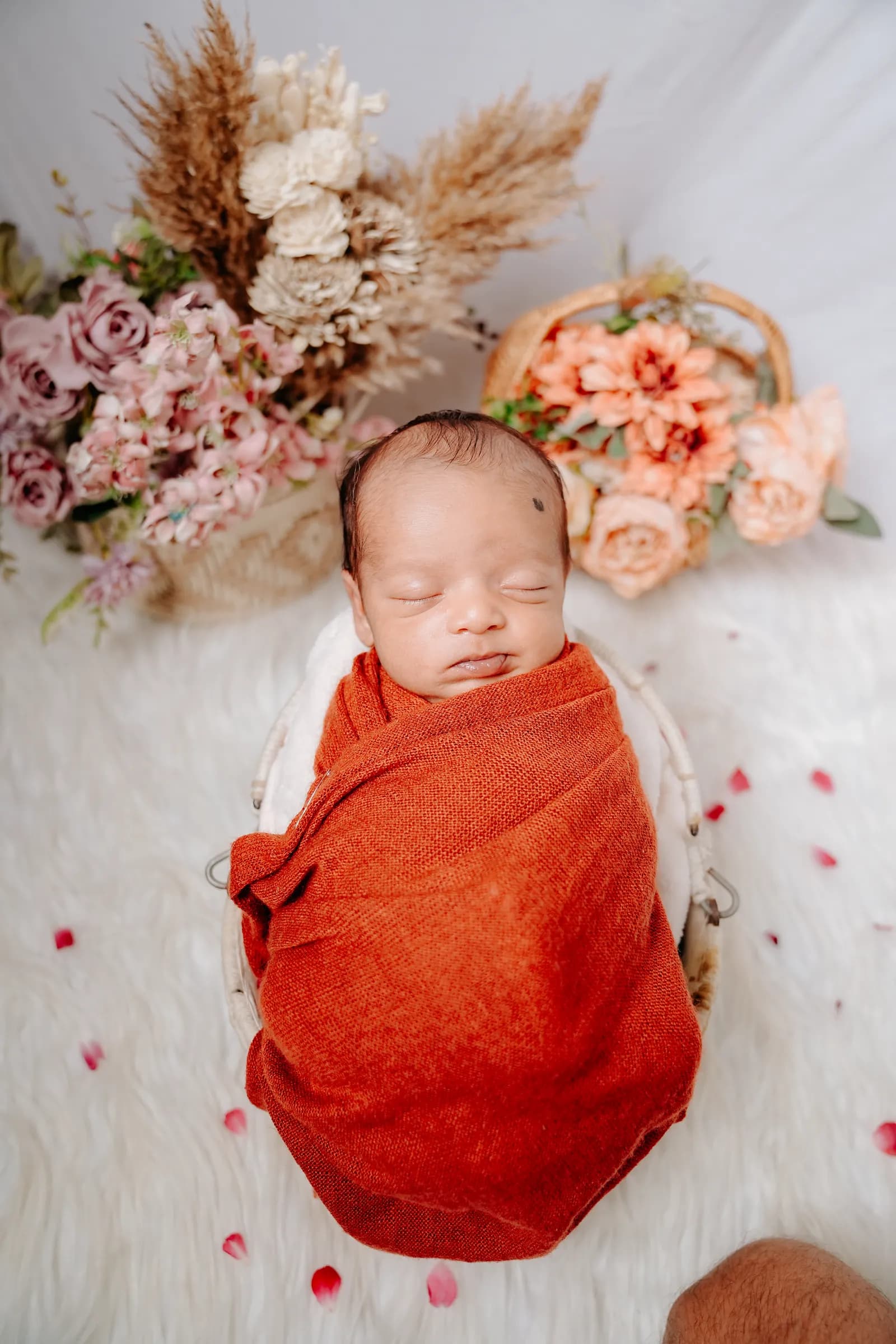 Newborn Baby Photography by OMANX Film & Studio in Ranchi